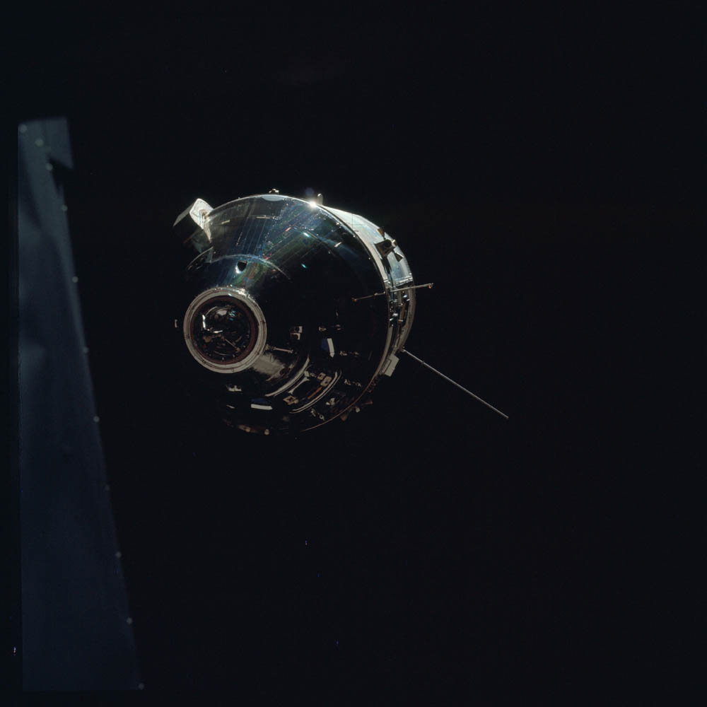 AS17-145-22241