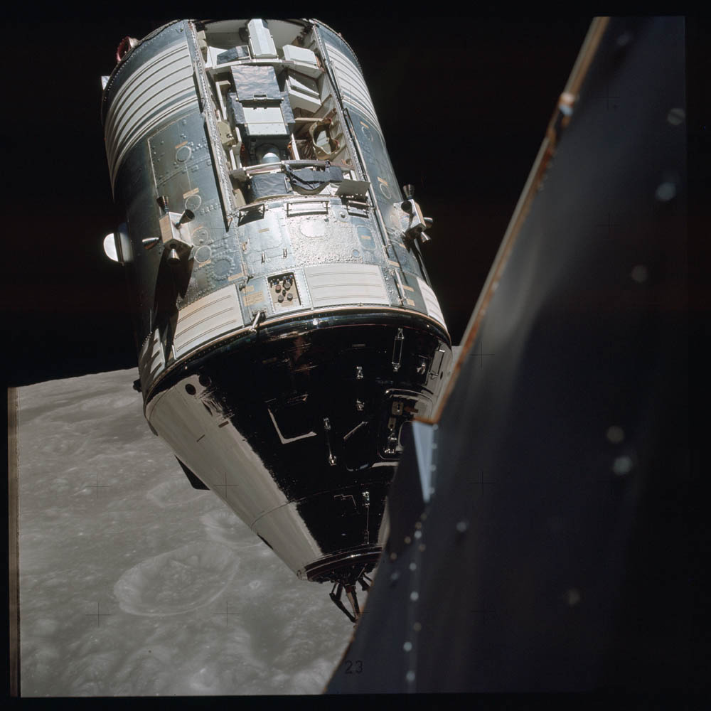 AS17-145-22252