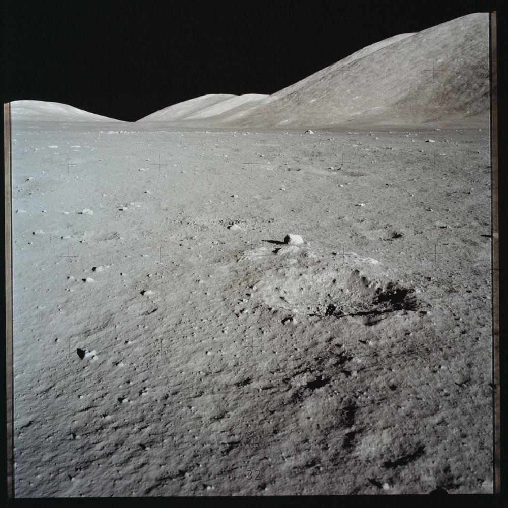 AS17-147-22496