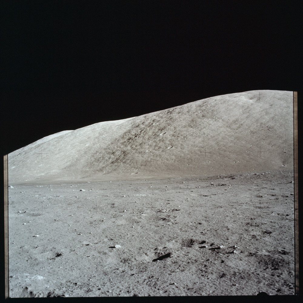 AS17-147-22500