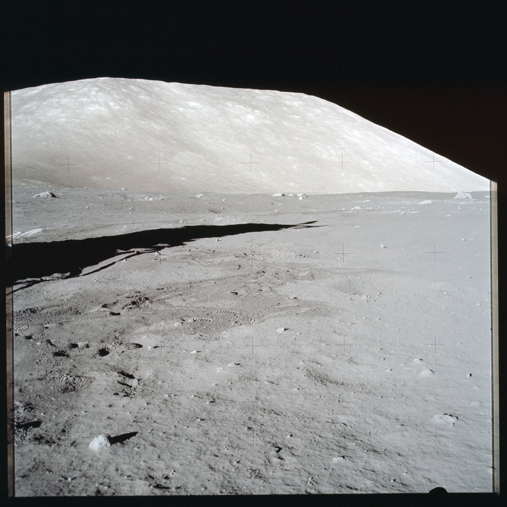 AS17-147-22518