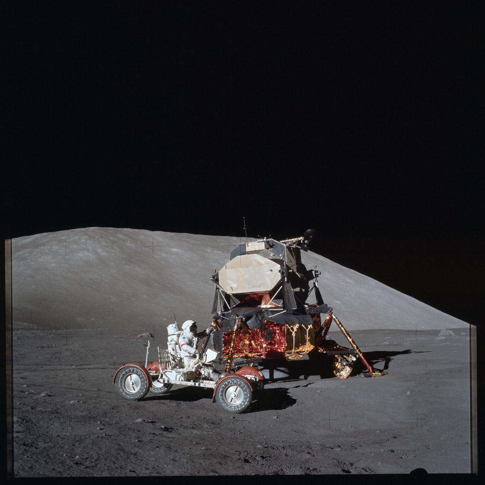 AS17-147-22527