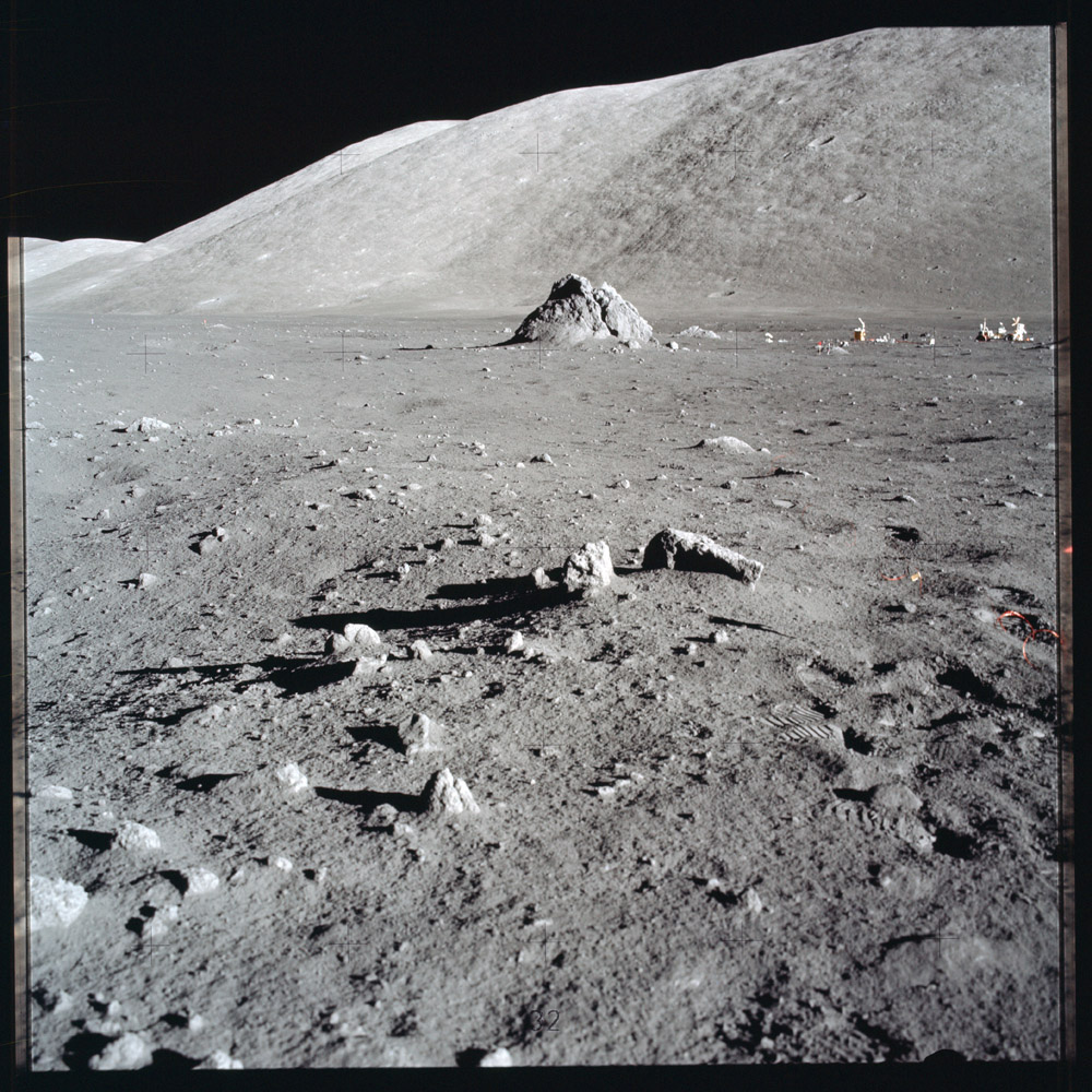 AS17-147-22531