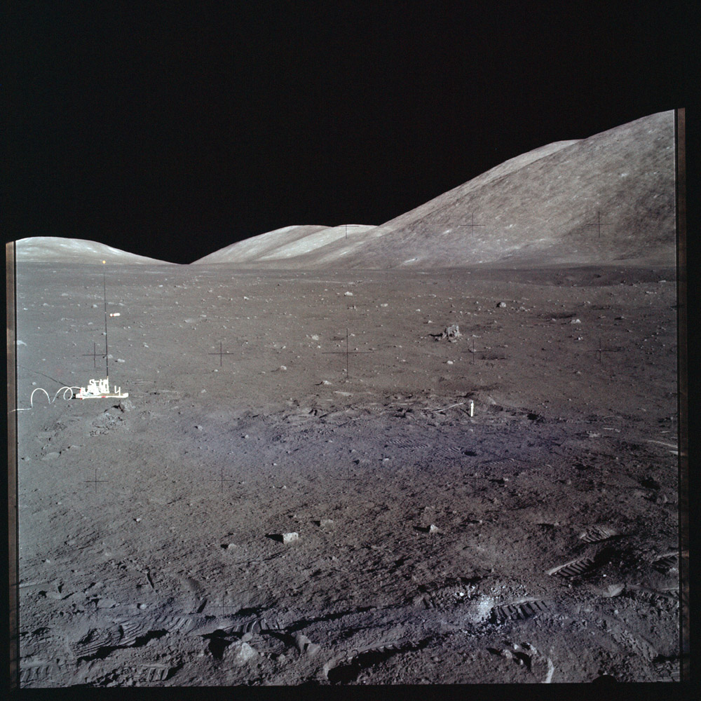 AS17-147-22571
