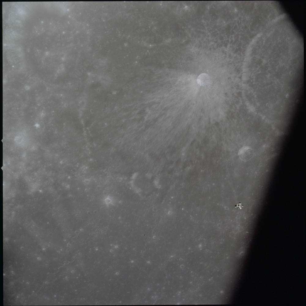 AS17-149-22841