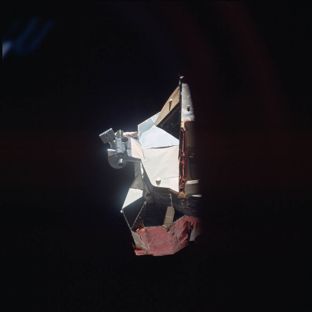 AS17-149-22850