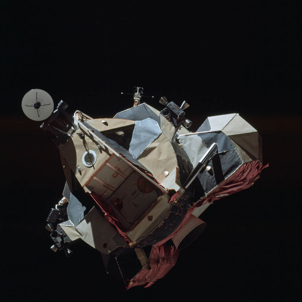 AS17-149-22856