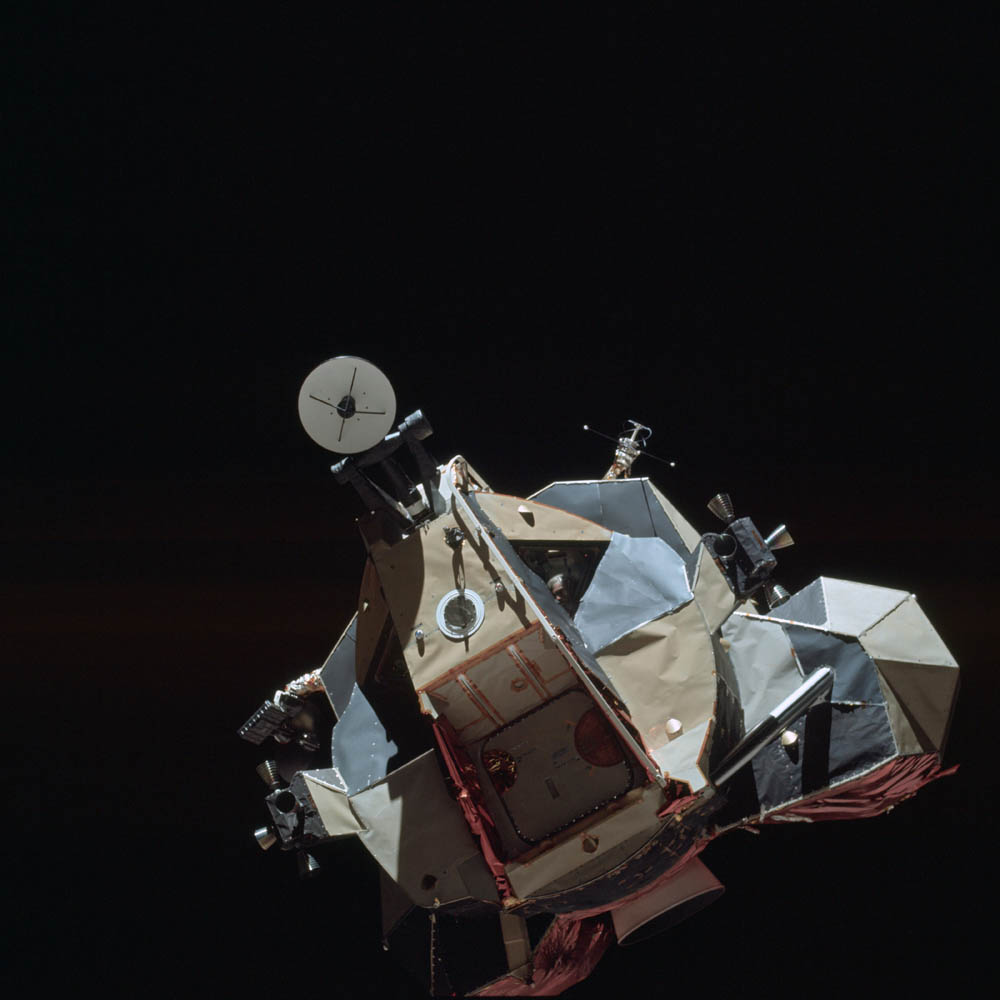 AS17-149-22859