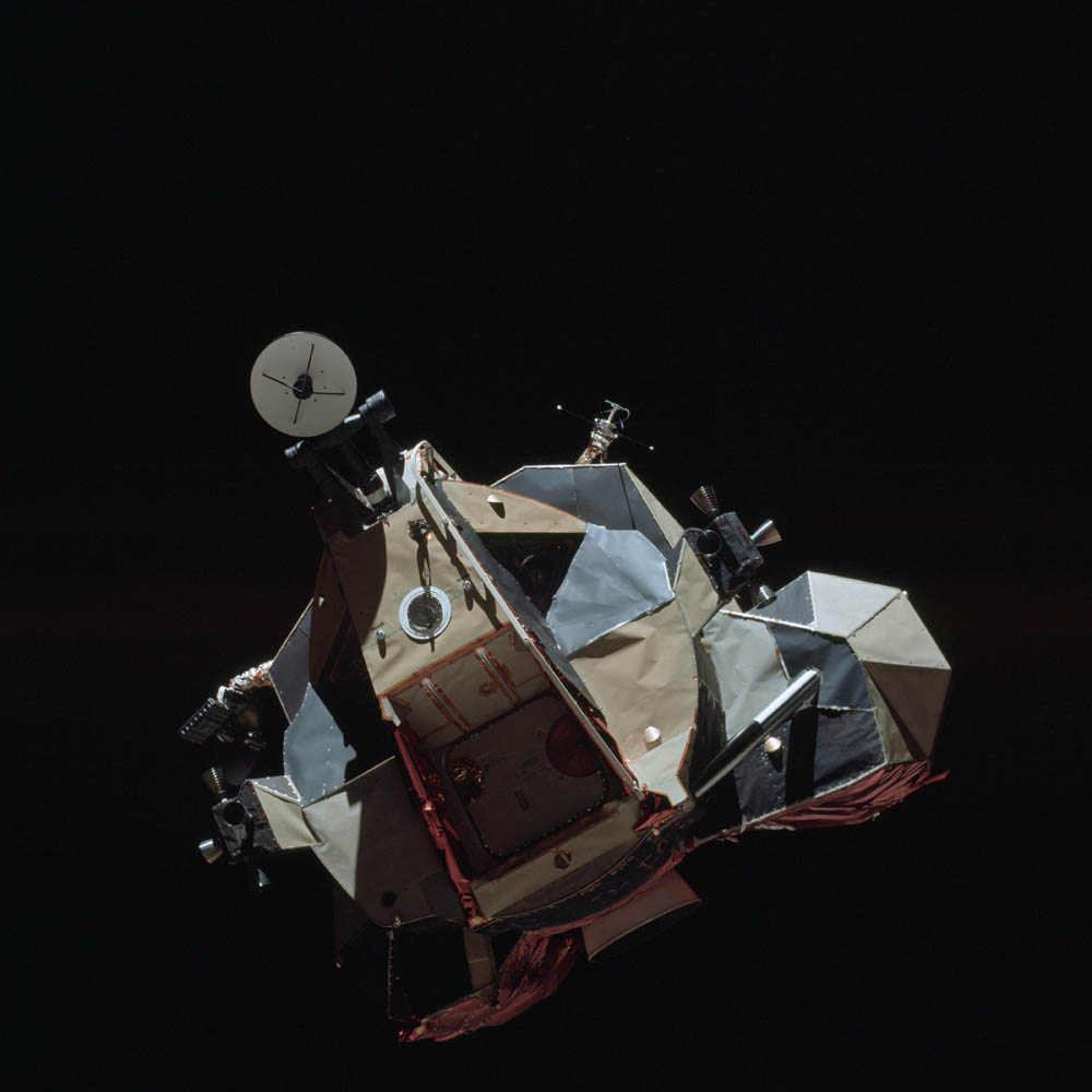 AS17-149-22860