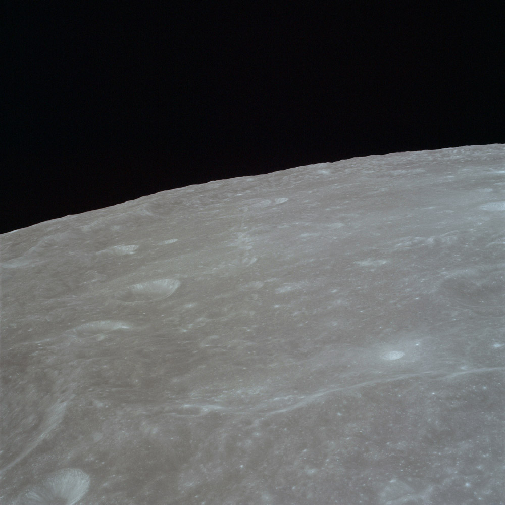 AS17-151-23178