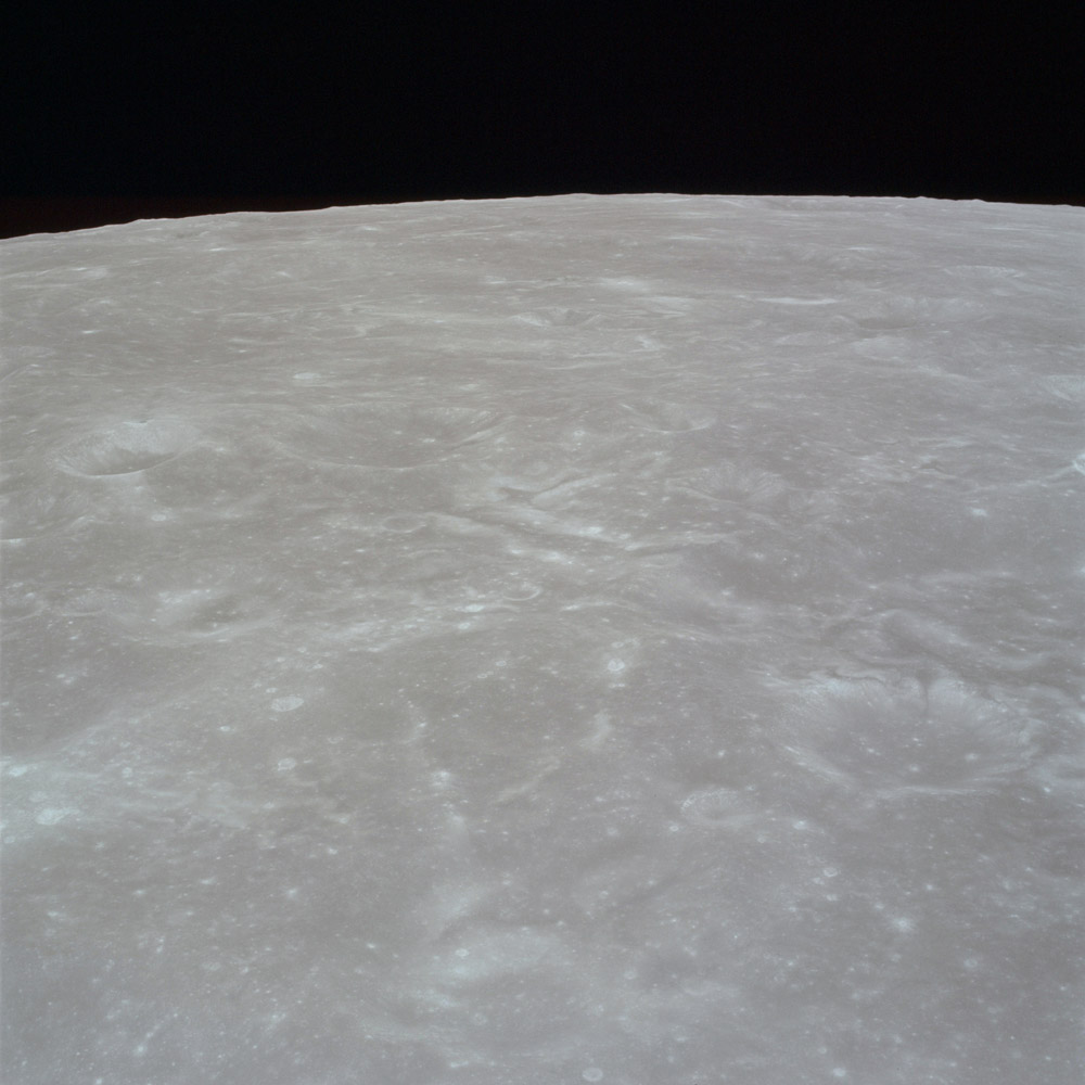 AS17-151-23186