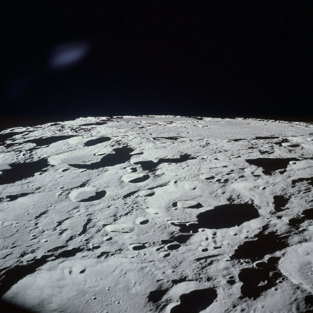 AS17-151-23234