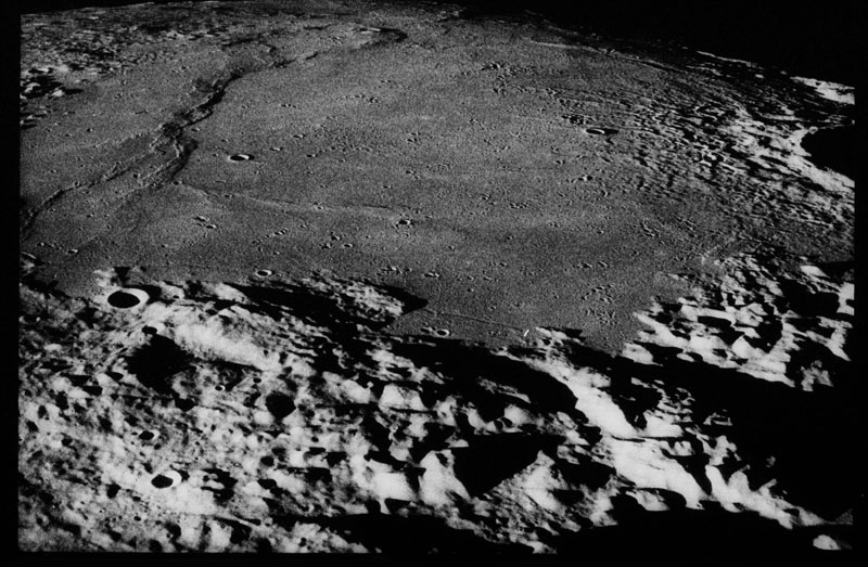 AS17-160-23946